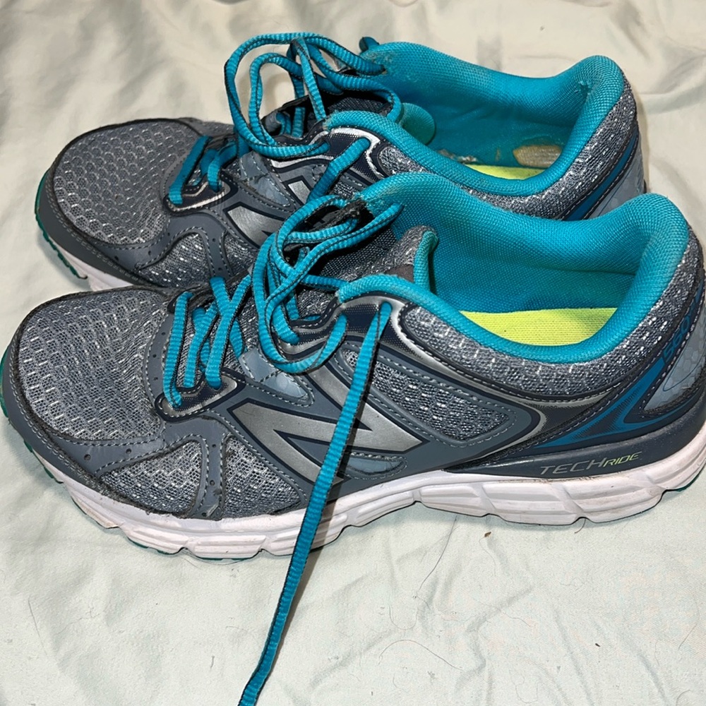 New Balance Sneakers size 7